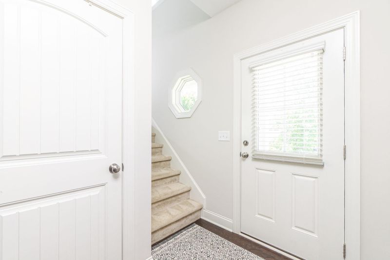 274 Avery Pond Dr, Fuquay Varina, NC 27526