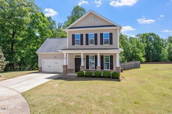 274 Tuscarora Ln, Clayton, NC 27520