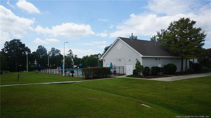 274 Waterdown Dr #6, Fayetteville, NC 28314