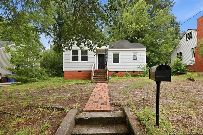 274 Windsor Dr, Fayetteville, NC 28301