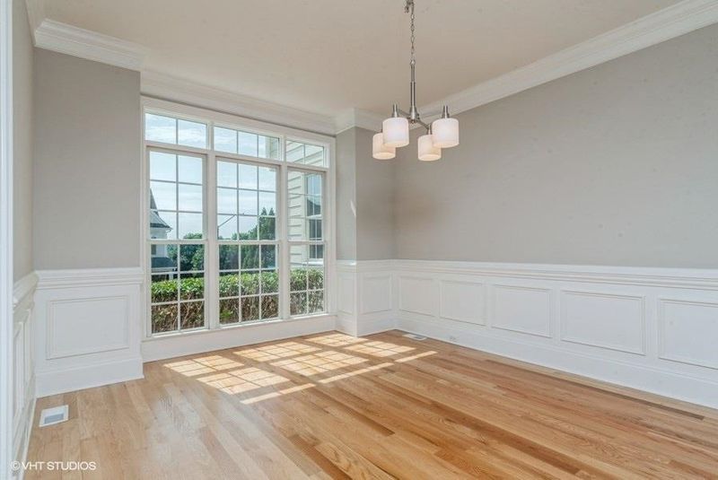 2740 Peachleaf St, Raleigh, NC 27614