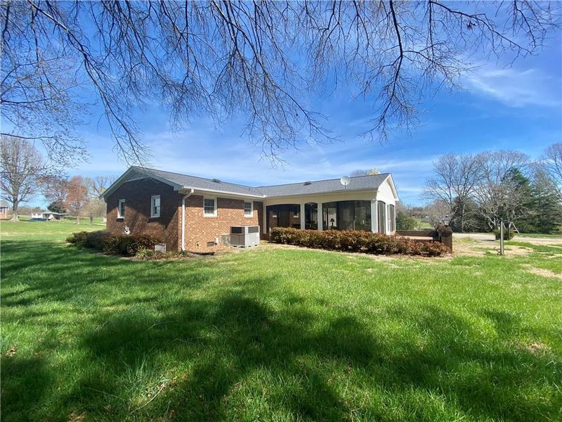 2741 Bason Rd, Mebane, NC 27302
