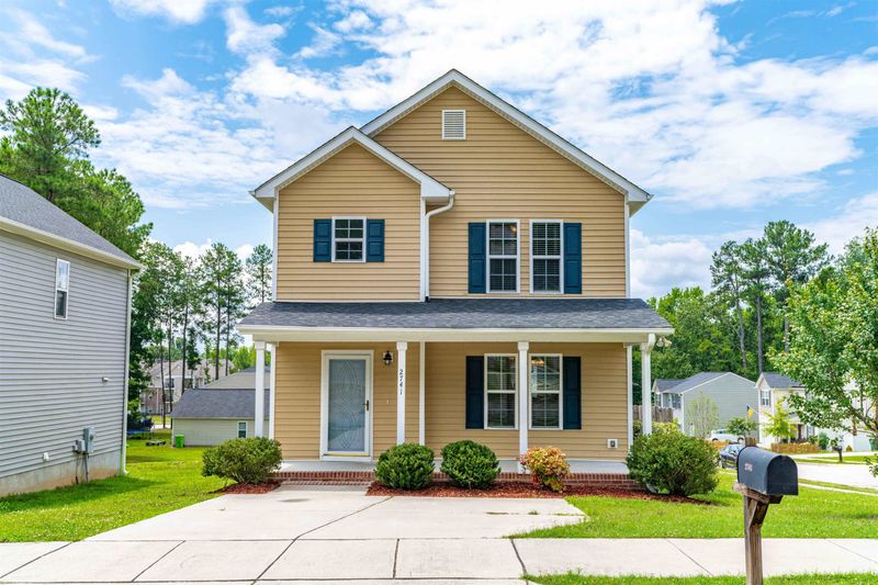 2741 Erinridge Rd, Raleigh, NC 27610