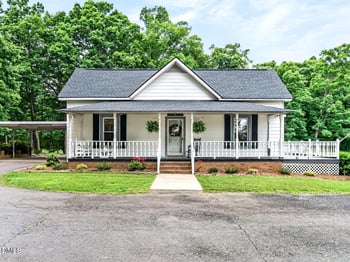 2741 Valley Rd, Sanford, NC 27330