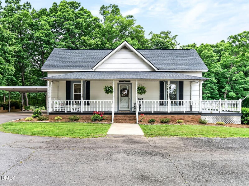 2741 Valley Rd, Sanford, NC 27330