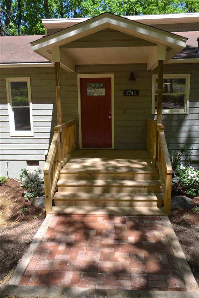 2742 Armfield Rd, Hillsborough, NC 27278