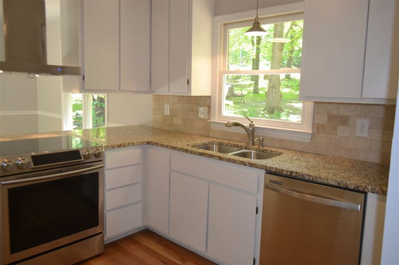 2742 Armfield Rd, Hillsborough, NC 27278
