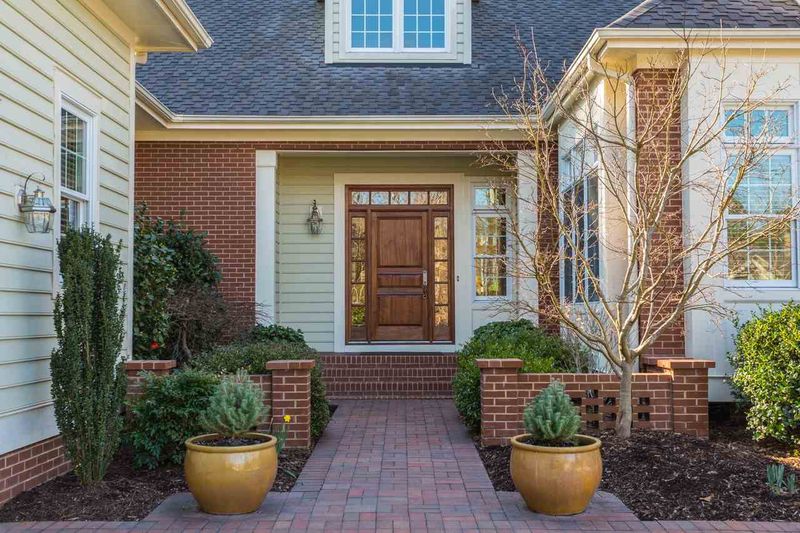 27421 Walker, Chapel Hill, NC 27517