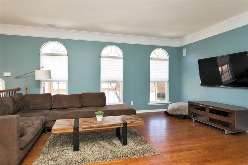 2743 Laurelcherry St, Raleigh, NC 27612