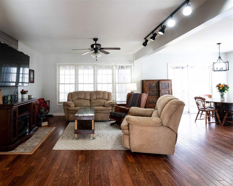 2744 Brigadoon Dr, Clayton, NC 27520