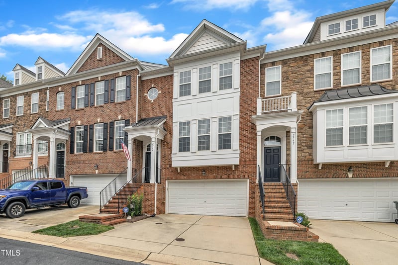 2744 Laurelcherry St, Raleigh, NC 27612