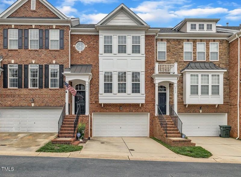 2744 Laurelcherry St, Raleigh, NC 27612