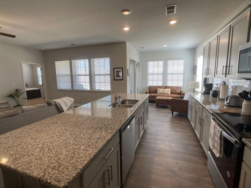 2744 Spring Valley Dr, Creedmoor, NC 27522