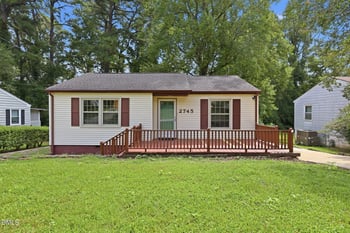 2745 Newbold St, Raleigh, NC 27603