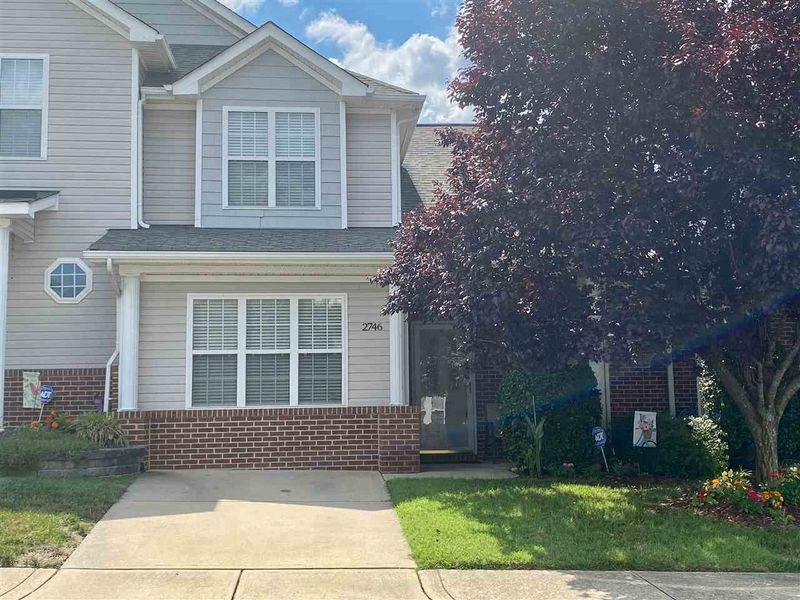 2746 Andover Glen Rd, Raleigh, NC 27604