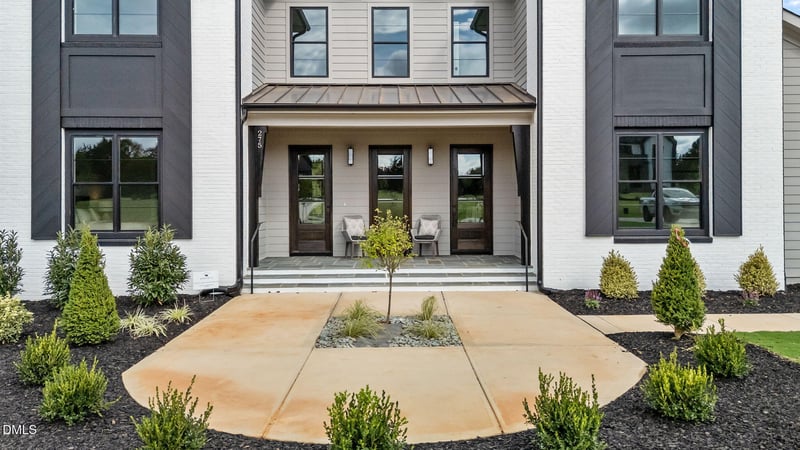 275 Forest Bridge Rd, Youngsville, NC 27596