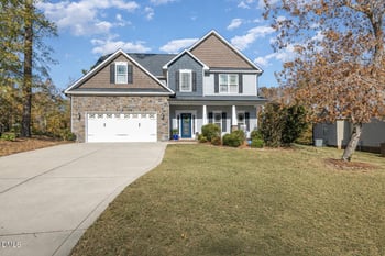 275 Gwendolyn Way, Fuquay Varina, NC 27526