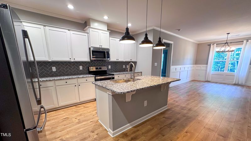 275 Little River Dr, Zebulon, NC 27597