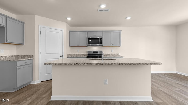 275 Palm Dr, Sanford, NC 27330