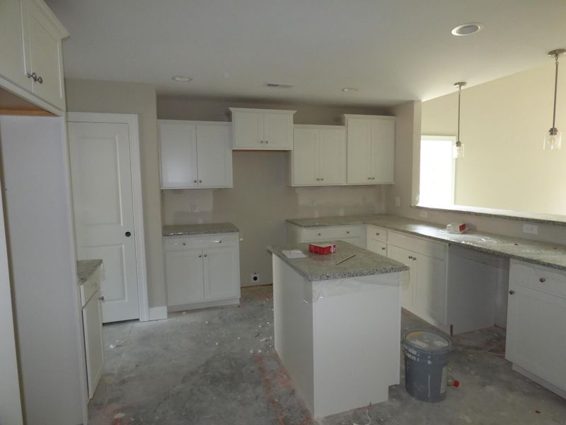 275 Pleasant Ridge Ct, Benson, NC 27504