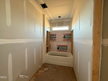 275 Tee Dr, Selma, NC 27576