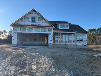 275 Tee Dr, Selma, NC 27576