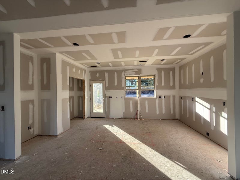 275 Tee Dr, Selma, NC 27576