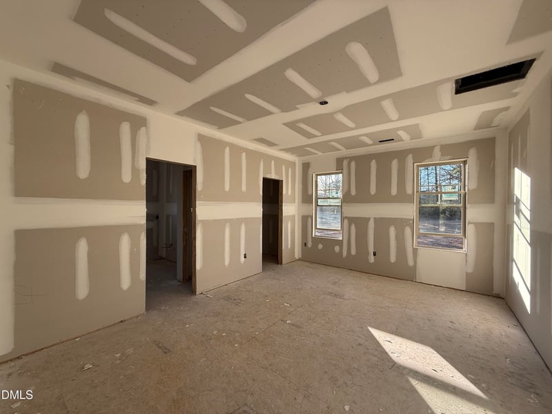 275 Tee Dr, Selma, NC 27576