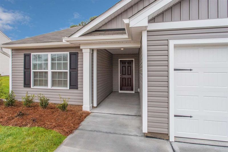 275 Windbreak Ln, Youngsville, NC 27596