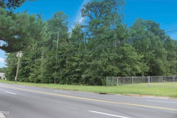 2750 Holloway St, Durham, NC 27703