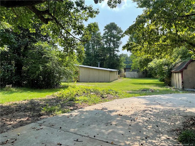 2752 Deep River Rd, Sanford, NC 27330