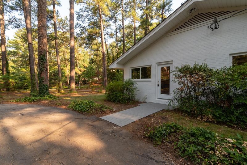 2753 Mcdowell Rd, Durham, NC 27705