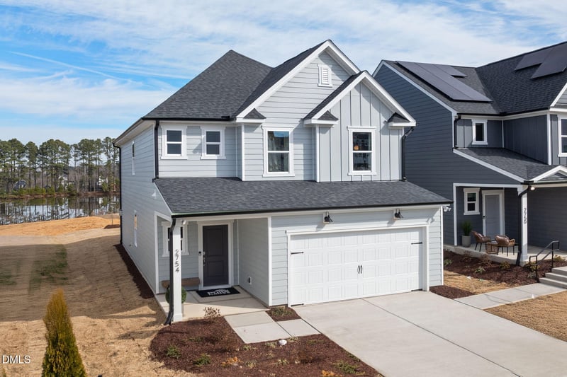 2754 Farmhouse Dr, Apex, NC 27502