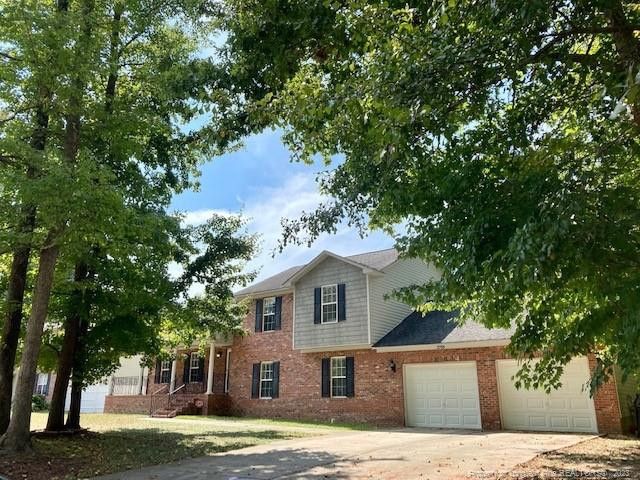 2755 Rivercliff Rd, Fayetteville, NC 28301