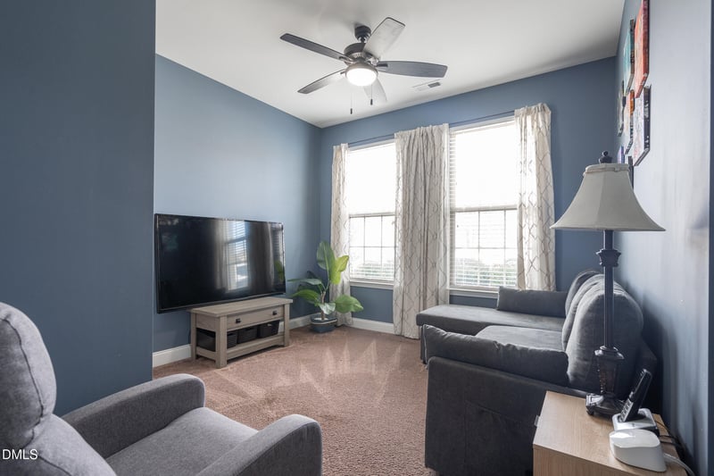 2756 Shepherd Valley St, Raleigh, NC 27610
