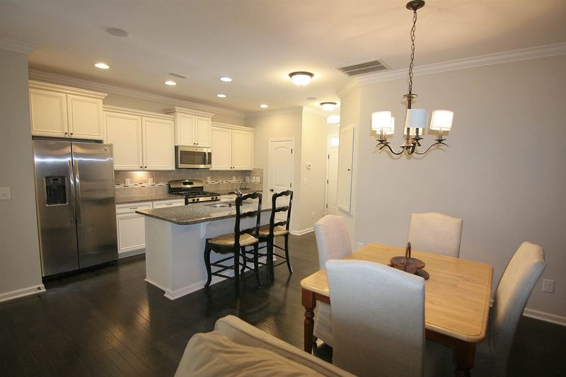 2757 Cypress Pointe Ln, Raleigh, NC 27614