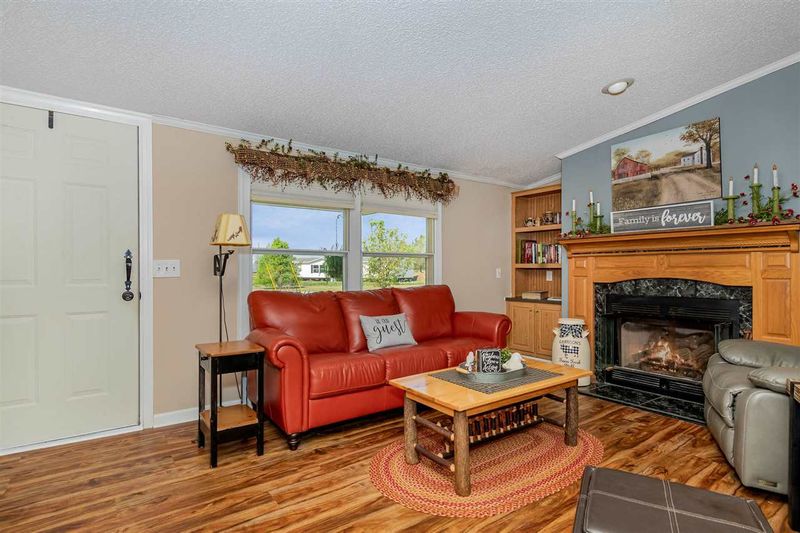 276 Country Meadow Ln, Dunn, NC 28334