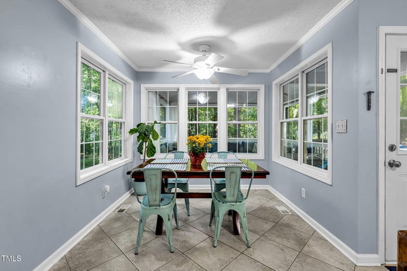 276 Kentucky Dr, Archer Lodge, NC 27527