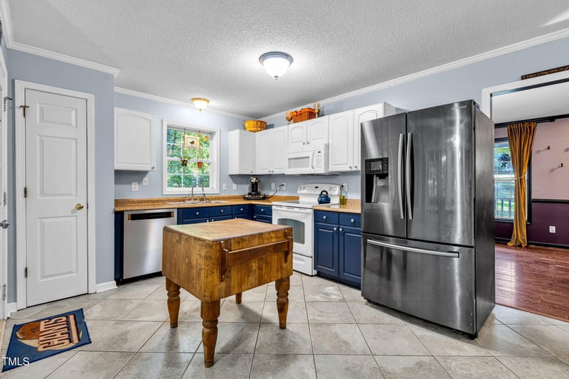 276 Kentucky Dr, Archer Lodge, NC 27527