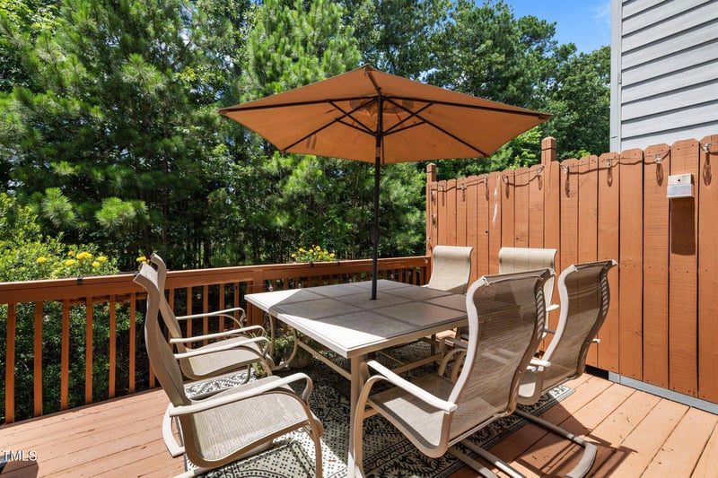 276 Linden Park Ln, Cary, NC 27519