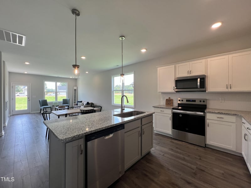 276 W Saltgrass Ln, Smithfield, NC 27577