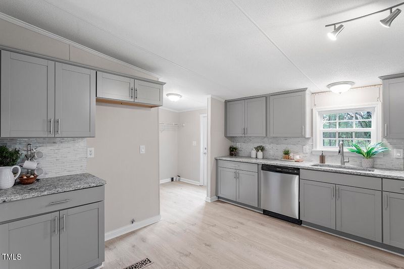 276 Whitley Rd, Middlesex, NC 27557