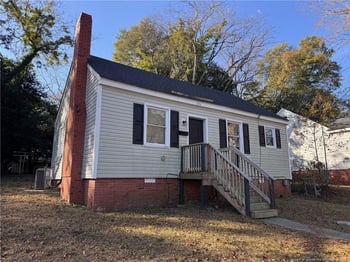 276 Windsor Dr, Fayetteville, NC 28301