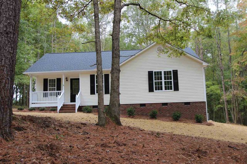 276 Wyndfall Ln, Clayton, NC 27527