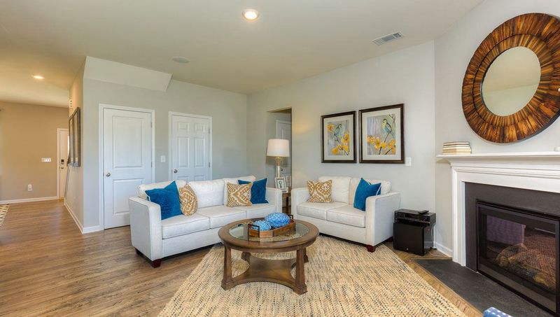 2763 Spring Valley Dr, Creedmoor, NC 27522