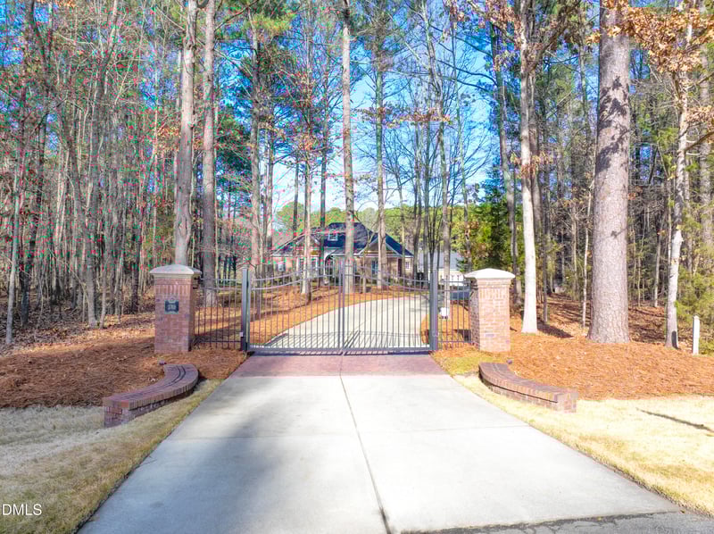 2769 Weaver Hill Dr, Apex, NC 27502