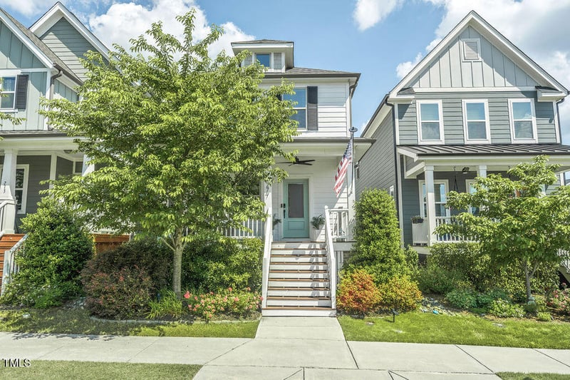 277 Douglas Falls Dr, Wendell, NC 27591