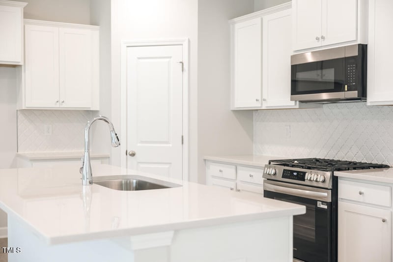 277 Gregory Village Dr, Lillington, NC 27546