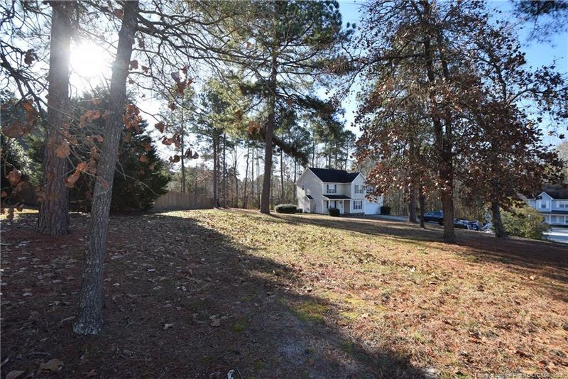 277 Valley View Ct, Sanford, NC 27332