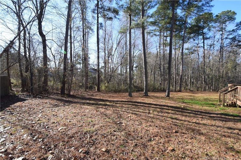 277 Valley View Ct, Sanford, NC 27332